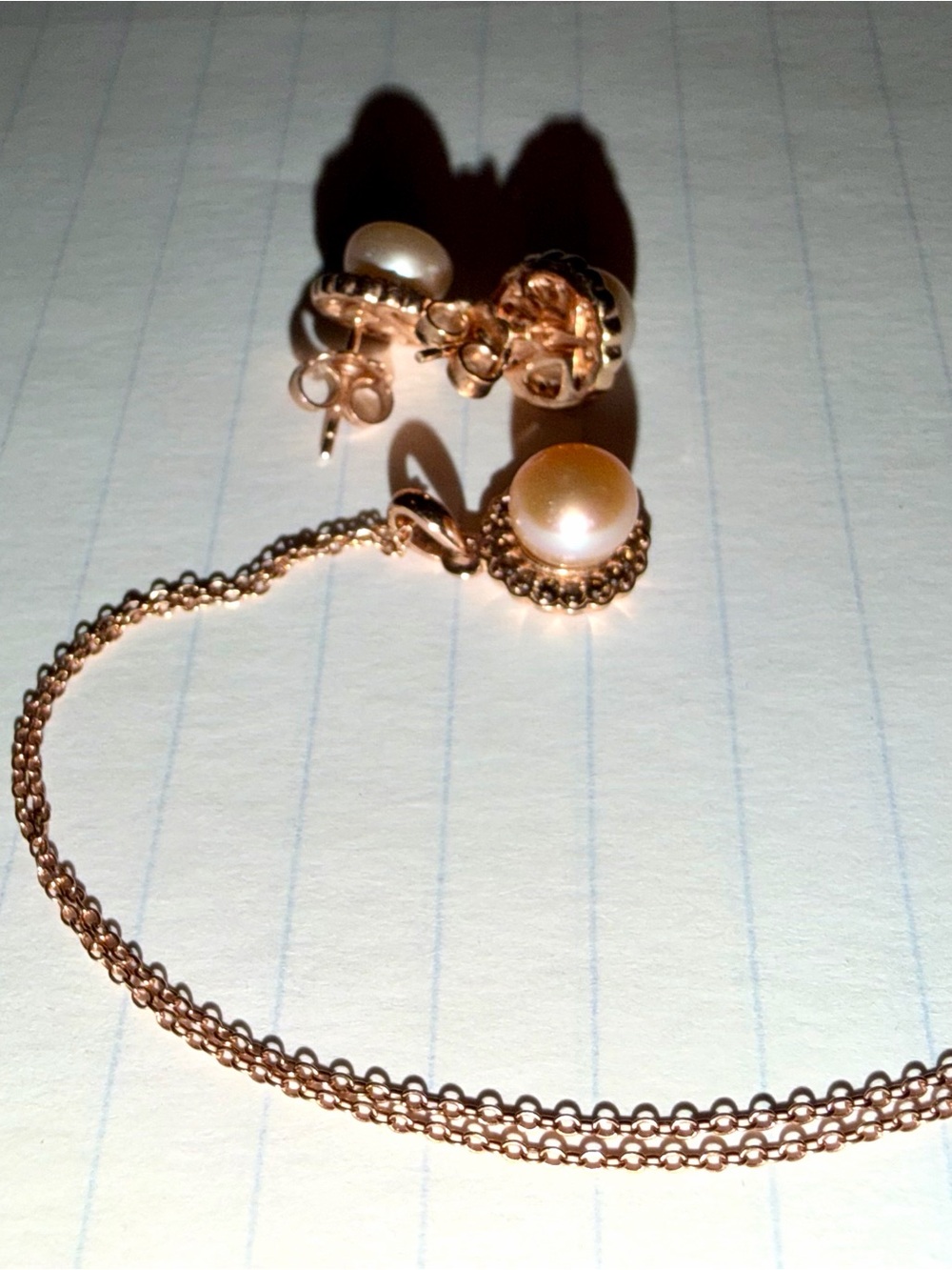 Pearl Pendant Necklace with Matching Stud Earrings - Rose 🌹 Gold Plated